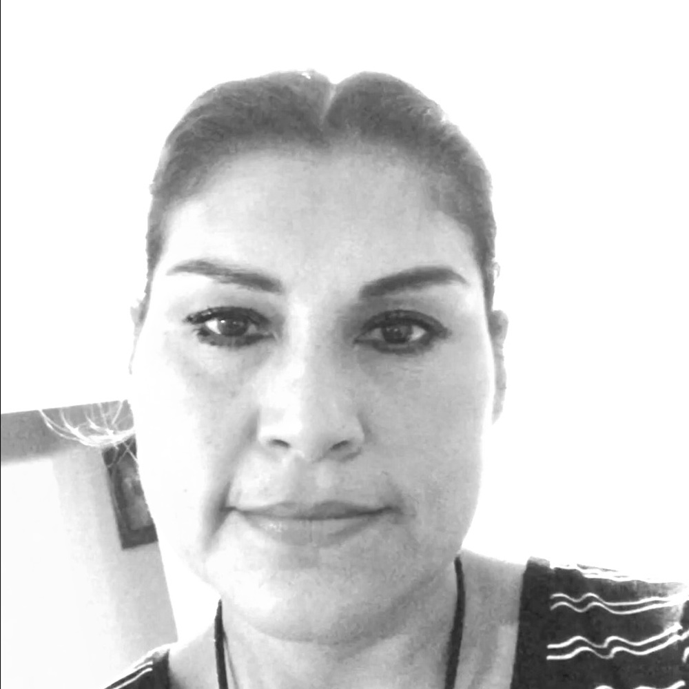 Meet your Posher, Delia